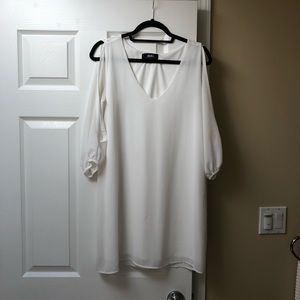 White long sleeve dress